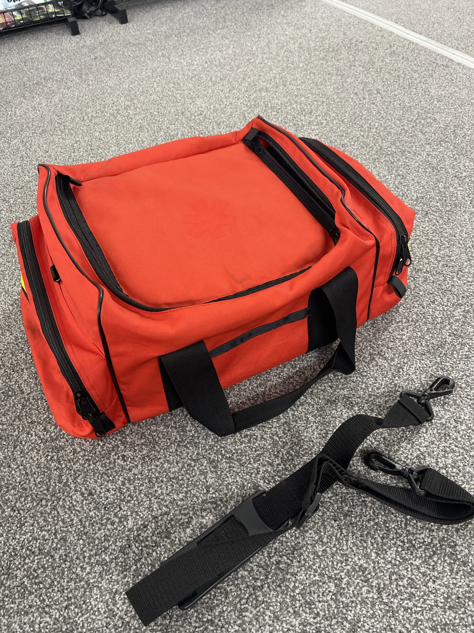 Medical Holdall - Red